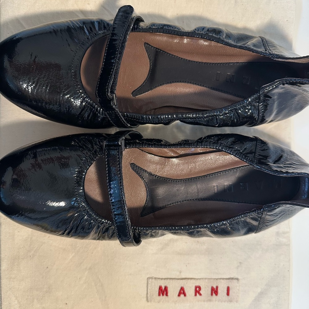 Marni Black  patent Ballet flat